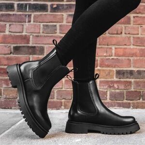 Thursday Legend Platform Chelsea Boots